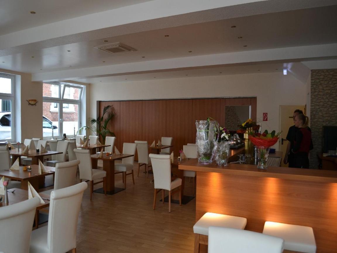 Altstadthotel-Райне Екстериор снимка