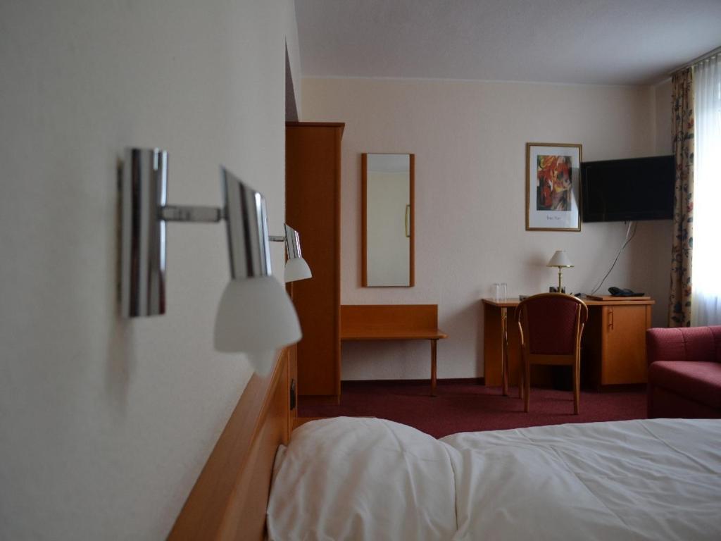 Altstadthotel-Райне Стая снимка